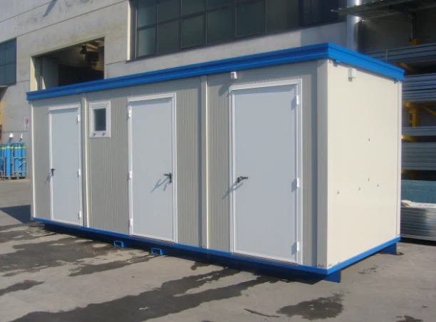 CONTENEDOR CON DUCHAS (DIM. 6,00 X 2,40 M)