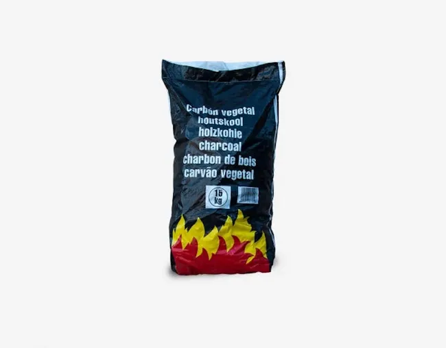 Palete de 35 sacos de carvão vegetal de 15 quilos – 525 quilos